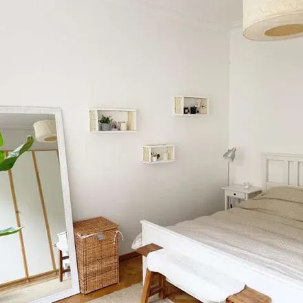 Rent this 1 bed apartment on Rue Émile Claus - Émile Clausstraat 43 in 1050 Ixelles - Elsene, Belgium