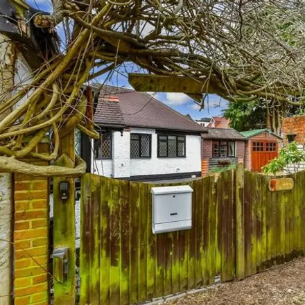 Image 9 - unnamed road, Horley, RH6 8QQ, United Kingdom - House for sale