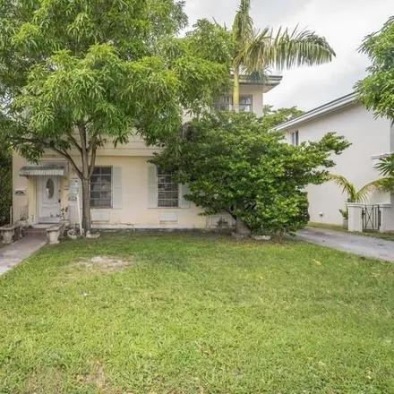 Buy this studio duplex on 3126 Southwest 42nd Avenue in Coral Gables, FL 33134