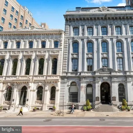 Rent this 2 bed condo on The Bank Building in 421 Chestnut Street, Philadelphia