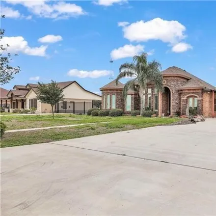 Image 3 - Montalvo Road, Montalvo Hills Colonia, Starr County, TX 78582, USA - House for sale