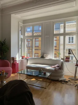 Rent this 2 bed apartment on Colonnaden 15 in 20354 Hamburg, Germany