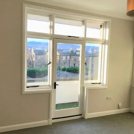 Image 6 - 15 Falcon Road West, City of Edinburgh, EH10 4AQ, United Kingdom - Apartment for rent