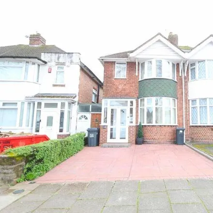 Buy this 2 bed duplex on Glendower Road in Perry Barr, B42 1SY