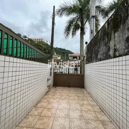 Rent this 3 bed house on Avenida Doutor Bernardino de Campos in Vila Belmiro, Santos - SP