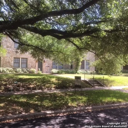 Image 2 - 224 East Rosewood Avenue, San Antonio, TX 78212, USA - Apartment for rent