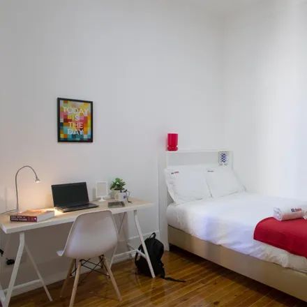 Rent this 1studio room on Avenida Duque de Ávila 20 in 1000-141 Lisbon, Portugal