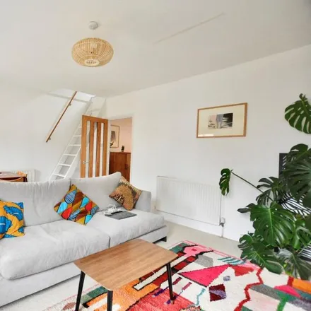 Rent this 1 bed apartment on 10 in 11 Tennyson Road, London