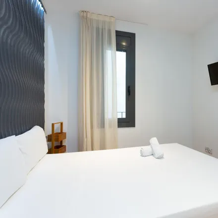 Image 2 - Carrer de Mallorca, 360, 08013 Barcelona, Spain - Apartment for rent