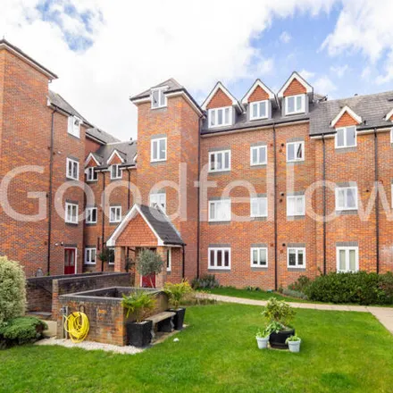 Rent this 2 bed room on Willows Court in Sir Cyril Black Way, London