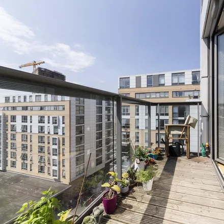 Image 3 - Jubilee Court, 8 Wood Wharf, Greenwich Town Centre, London, SE10 9FL, United Kingdom - Apartment for rent