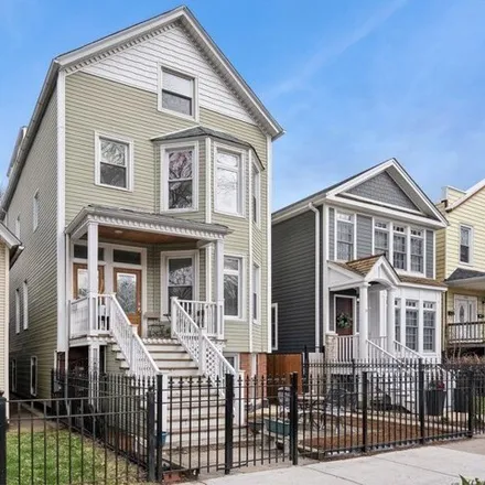 Buy this 6 bed house on 1828 West Henderson Street in Chicago, IL 60657