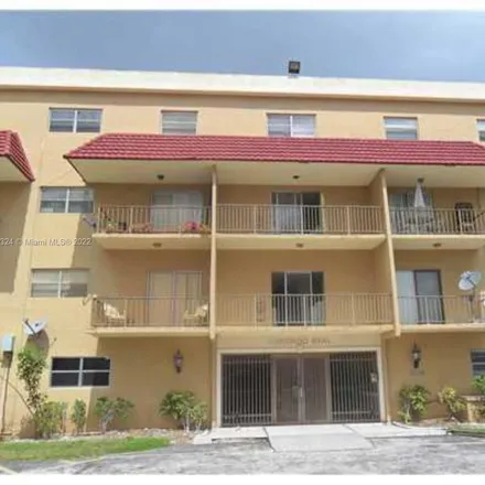 Buy this 1 bed condo on 460 Northeast 215th Street in Miami Shores, West Park