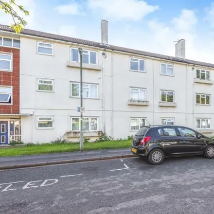 Buy this 2 bed apartment on Heath Close in Oxford, OX3 7NJ