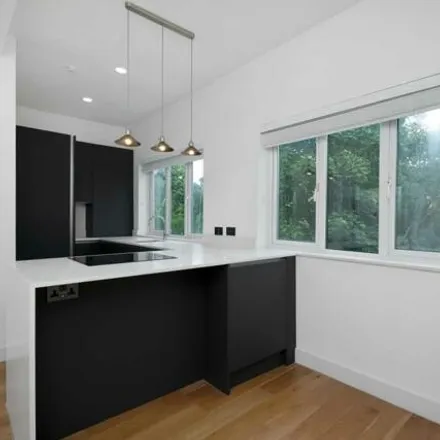 Image 3 - 8 Downs Road, Lower Clapton, London, E5 8DS, United Kingdom - Room for rent