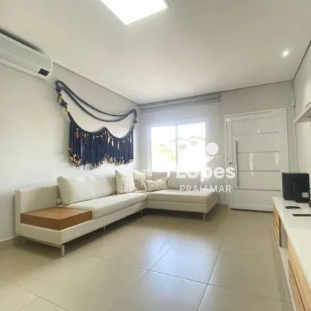 Buy this 3 bed house on Itaú in Rua Lauro Müller, Centro