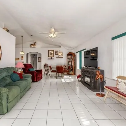 Image 9 - 540 North Daytona Avenue, Flagler Beach, FL 32136, USA - House for sale