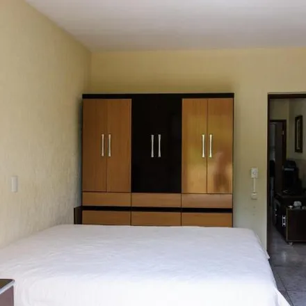Buy this 3 bed house on Rua Jurandir Guinther in Jardim Tamoio, Jundiaí - SP