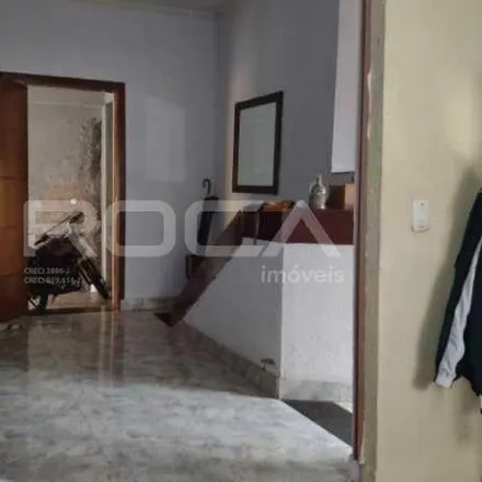 Buy this 2 bed house on Rua Santa Cruz 280 in Centro, São Carlos - SP