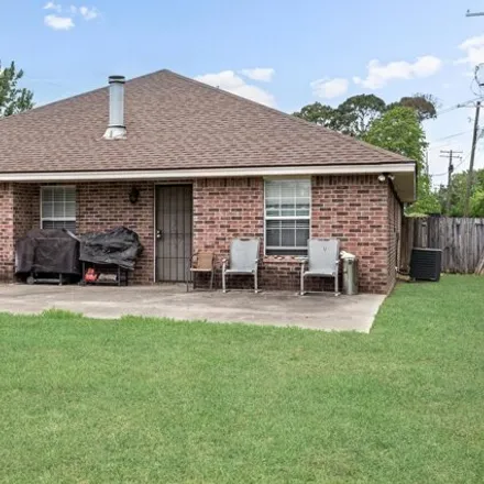 Image 7 - 3863 Woodland Avenue, Pear Ridge, Port Arthur, TX 77642, USA - House for sale