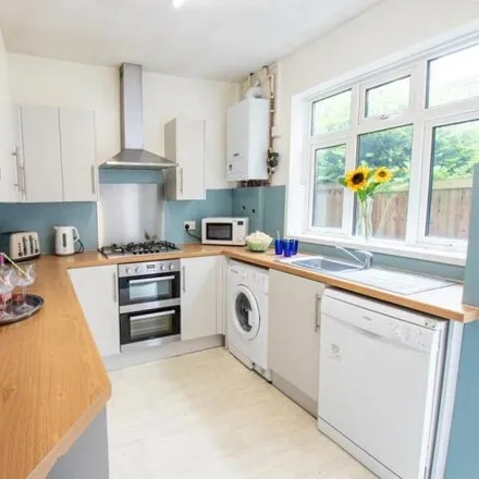 Image 1 - 124 Whitstable Road, Harbledown, CT2 8EQ, United Kingdom - House for rent