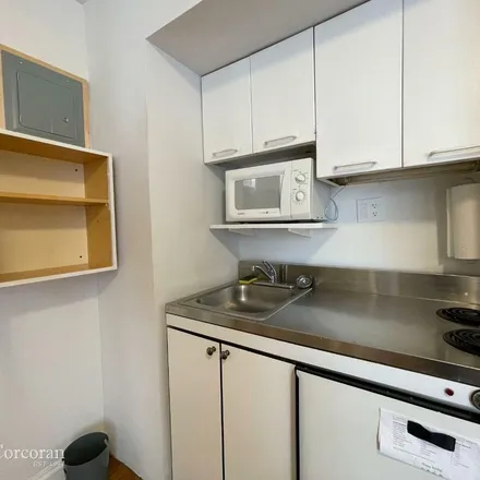 Rent this 1 bed apartment on Hardwicke Hall in 314 East 41st Street, New York