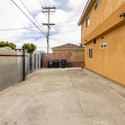 Rent this 2 bed apartment on 1141 East 82nd Street in Los Angeles, CA 90001