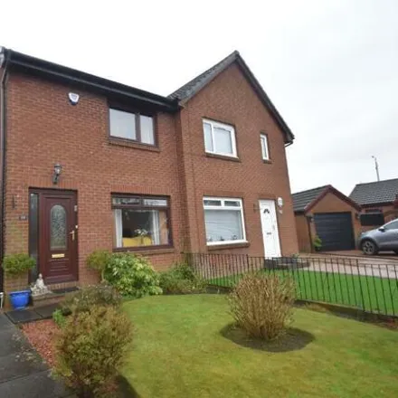 Buy this 2 bed duplex on Lochview Drive in Glasgow, G33 1LN