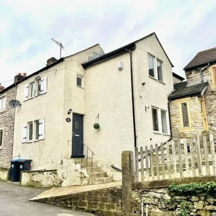 Buy this 3 bed townhouse on The Bank in Calver Sough, S32 4TD