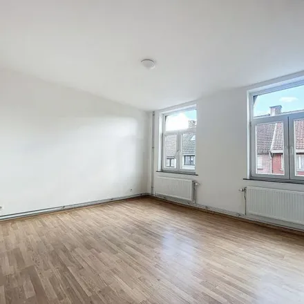 Rent this 2 bed apartment on Vlierkensstraat 8 in 1800 Vilvoorde, Belgium