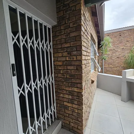 Image 5 - Geelhout Street, Equarand, Newcastle, 2940, South Africa - Townhouse for rent