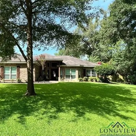 Buy this 4 bed house on 599 Canbridge Circle in Carthage, TX 75633