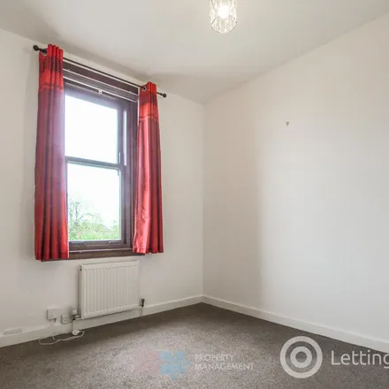Rent this 4 bed apartment on Mansfield Avenue in Newtongrange, EH22 4SB
