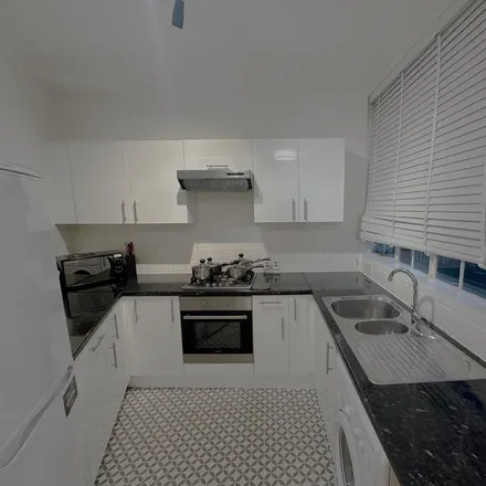 Image 3 - Strathmore Court, 143 Park Road, London, NW8 7HT, United Kingdom - Apartment for rent