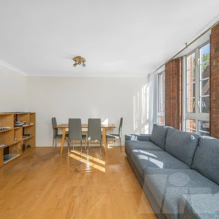 Rent this 2 bed apartment on Heathway Court in Finchley Road, Childs Hill