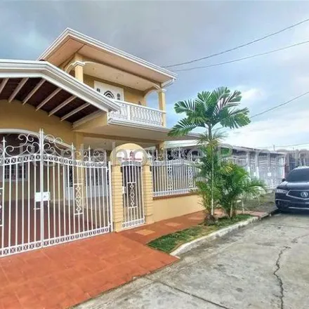 Buy this 5 bed house on Avenida Pedro J Ameglio in Distrito San Miguelito, Panama City