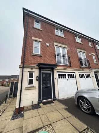 Rent this 3 bed townhouse on 17 Bessemer Drive in Mansfield, NG18 4FY