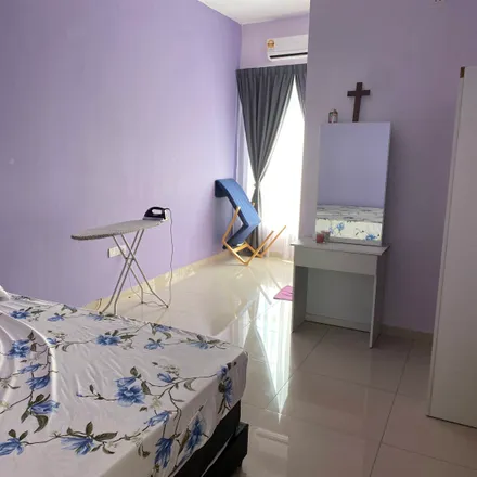 Rent this 1 bed apartment on unnamed road in Bandar Seri Sendayan, 71900 Seremban