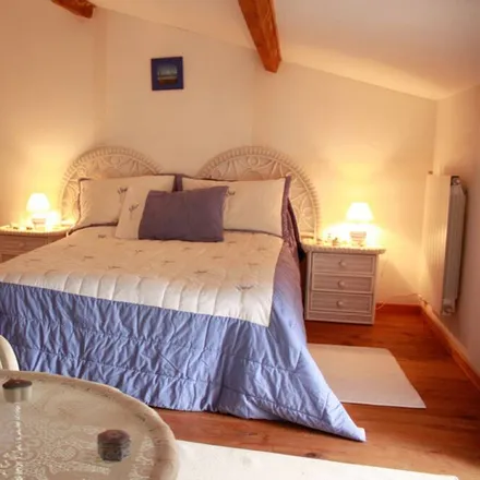 Rent this 3 bed house on 17600 Saint-Romain-de-Benet