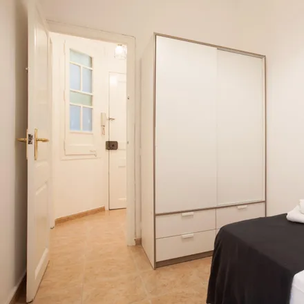 Image 3 - Carrer del Comte Borrell, 164, 166, 08001 Barcelona, Spain - Apartment for rent