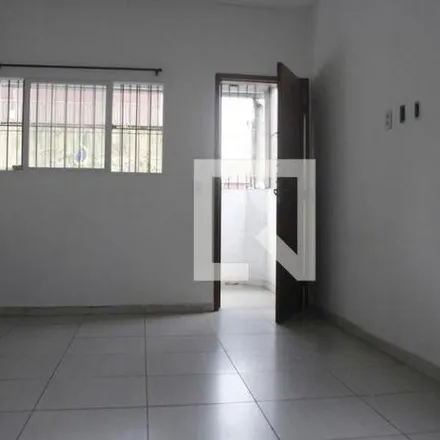 Image 1 - Rua Treze de Maio, Parque Bitaru, São Vicente - SP, 11310-185, Brazil - Apartment for rent