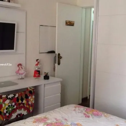 Buy this 3 bed apartment on Hospital e Maternidade Terezinha de Jesus in Rua Paulo Souza Freire, São Mateus