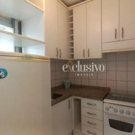 Buy this 2 bed apartment on Colégio Gaia in Praça Getúlio Vargas 194, Centro