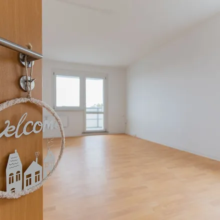 Rent this 2 bed apartment on Otto-Kohle-Straße 24 in 39218 Schönebeck (Elbe), Germany