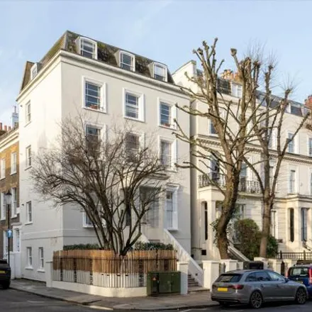 Image 5 - 66 Pembridge Villas, London, W11 3ES, United Kingdom - Apartment for sale