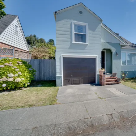 Buy this 2 bed house on 812 15th Street in Fortuna, CA 95540