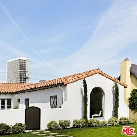 Buy this 4 bed house on 877 South Cochran Avenue in Los Angeles, CA 90036
