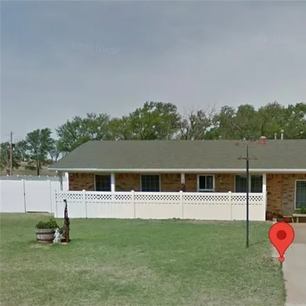 Buy this 3 bed house on West Maple Avenue in Sayre, OK 73662