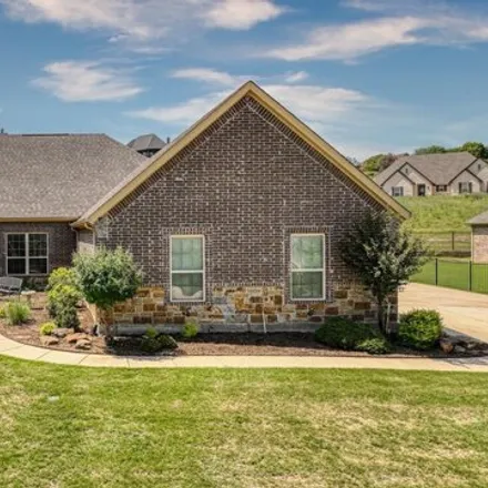 Buy this 5 bed house on 3489 Lakeway in Weatherford, TX 76087