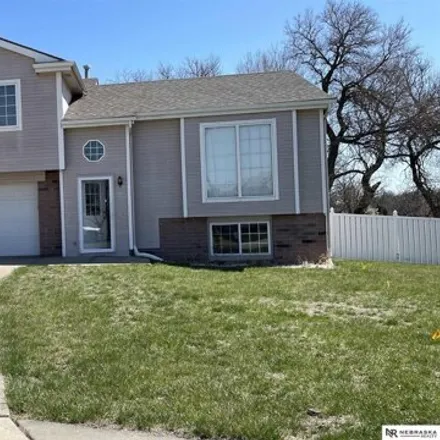 Buy this 3 bed house on 108 Apache Circle in Papillion, NE 68046